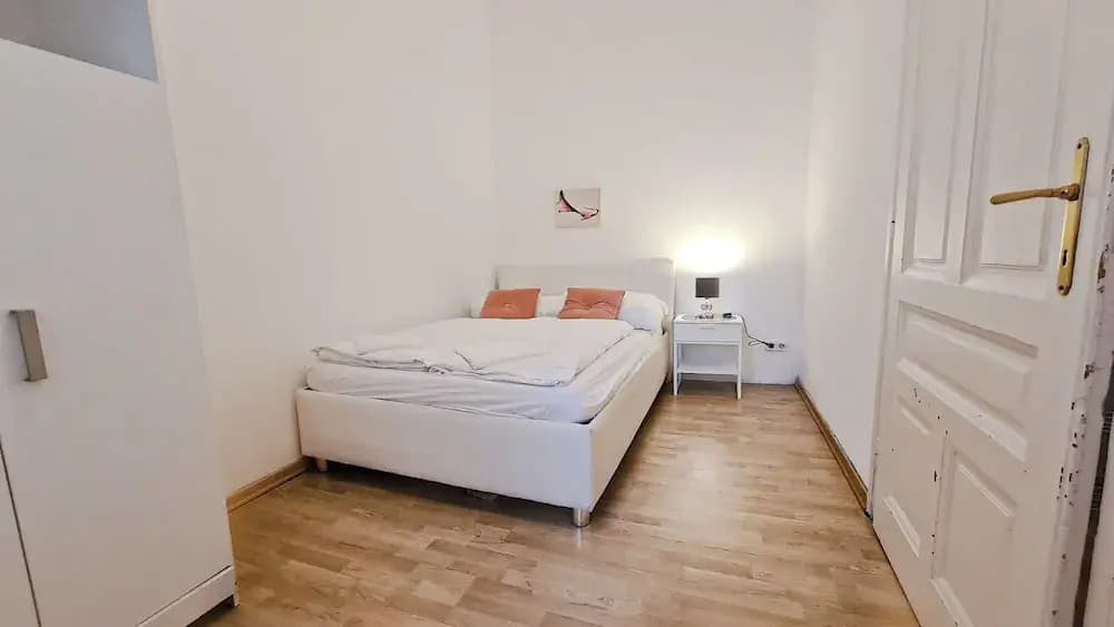 Modern 2BR Apt Long Stays Sleeps 5 - photo 5