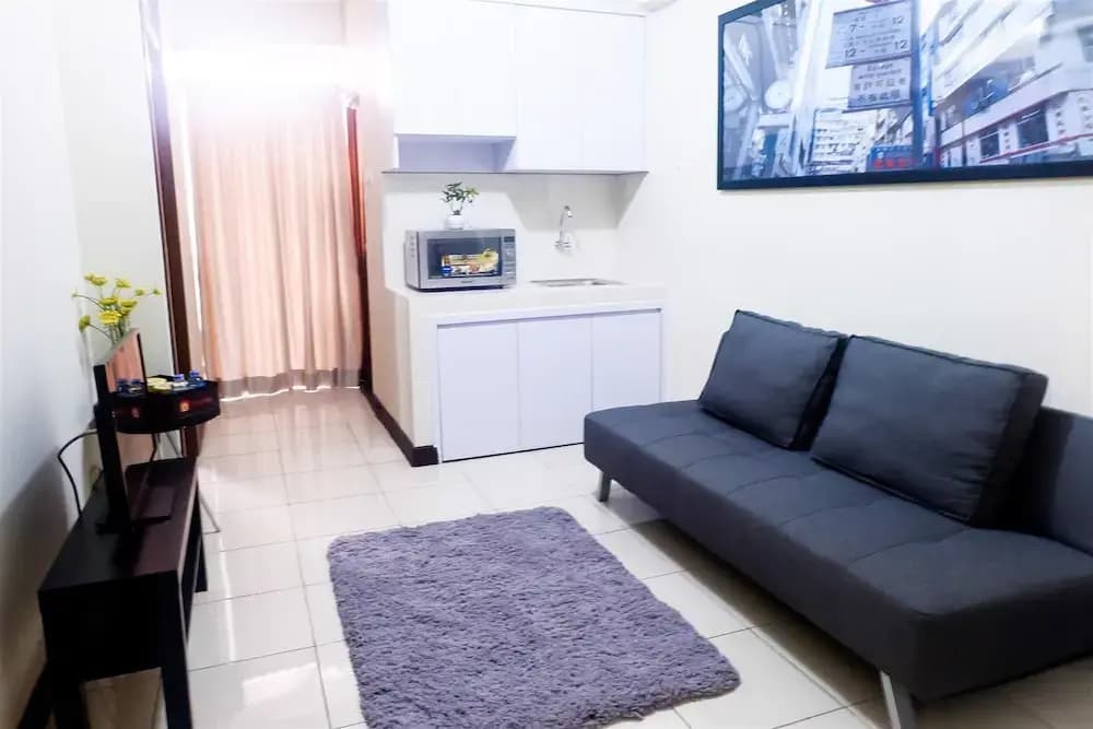 Amazing Pluit Apartment - photo 5