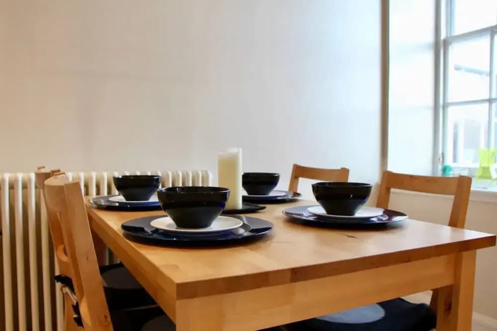 1 Bedroom Flat Apartment - photo 10