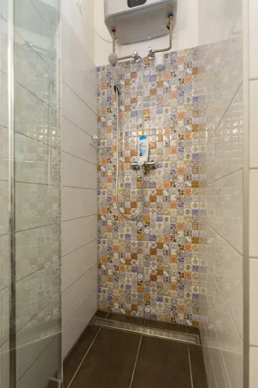 Luxury Downtown Apartment - photo 6