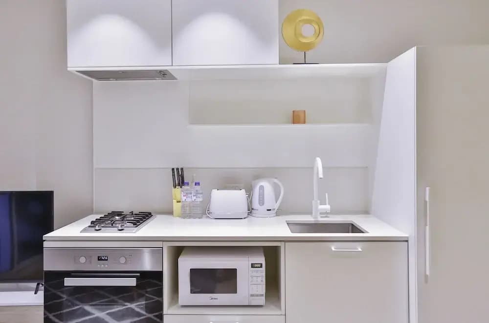South Yarra Claremont Apartment - photo 16