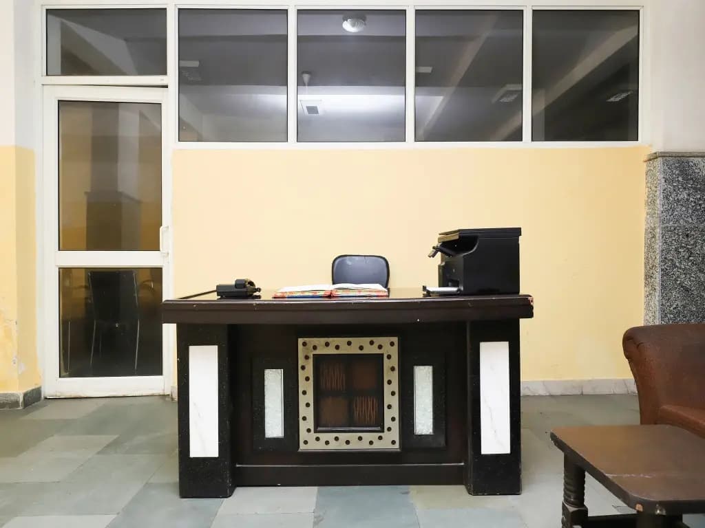 Charanpahari Hotel by OYO Rooms - photo 12