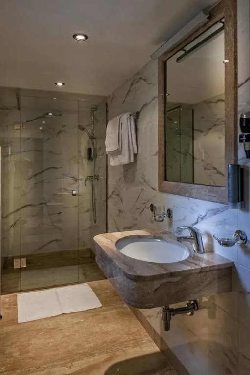 Little King Hotel U Malvaze - photo 10