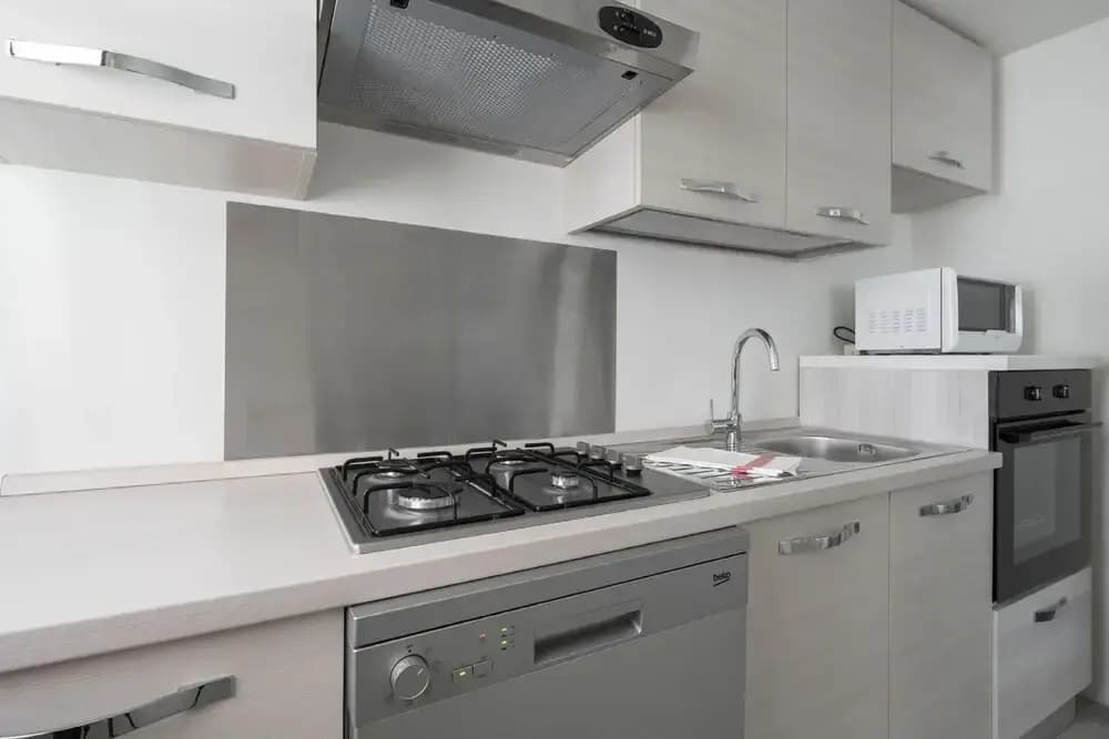 Apartments in San Marco with Canal View - photo 18