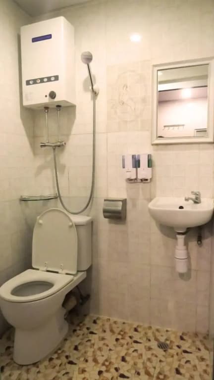 Days Hotel HK - Hostel - photo 8