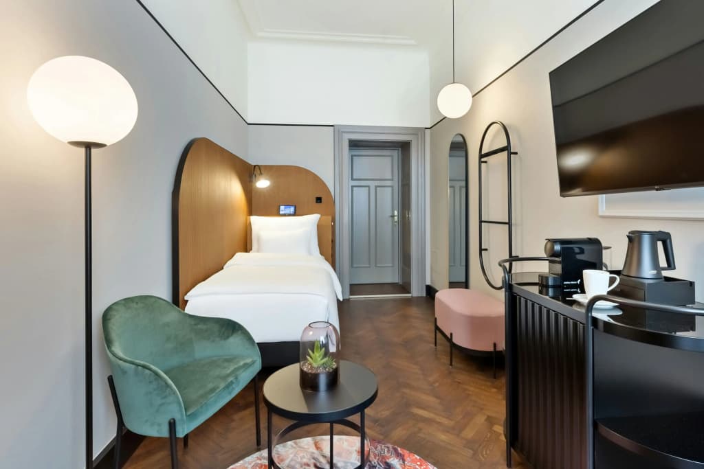 Hotel Astoria Vienna, Curio Collection by Hilton - photo 6