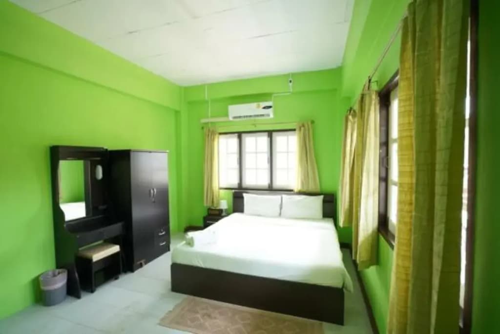 Maenam Lodge - photo 4