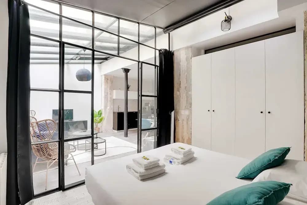 Elegant Apartment -2br/4p - Sacre-coeur - photo 3