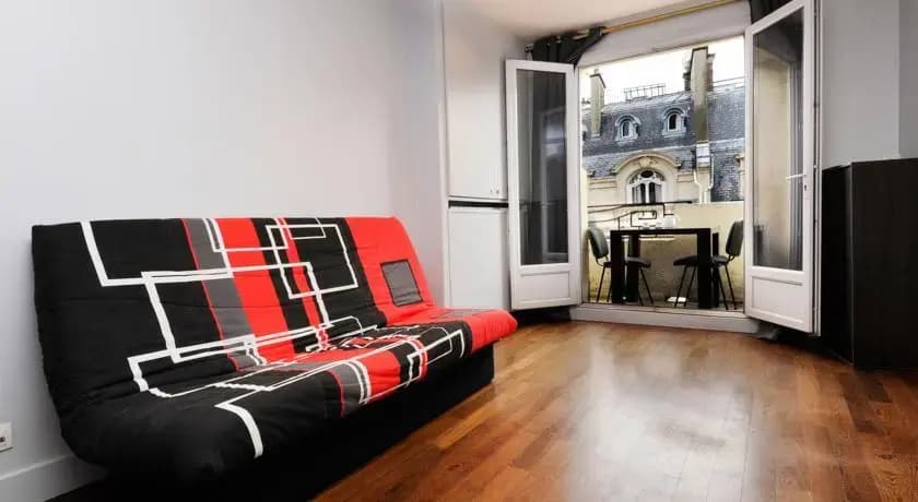 Studio charmant avec balcon et vue sur Tour Eiffel - photo 6