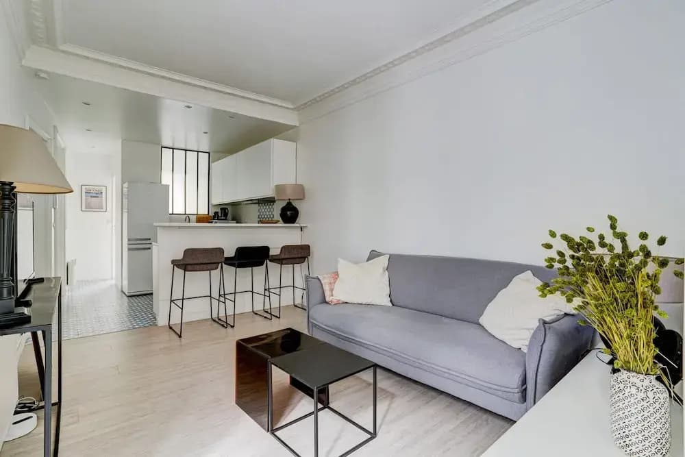 Secret Maillot Charming 1 Bed Apt in Paris - photo 12