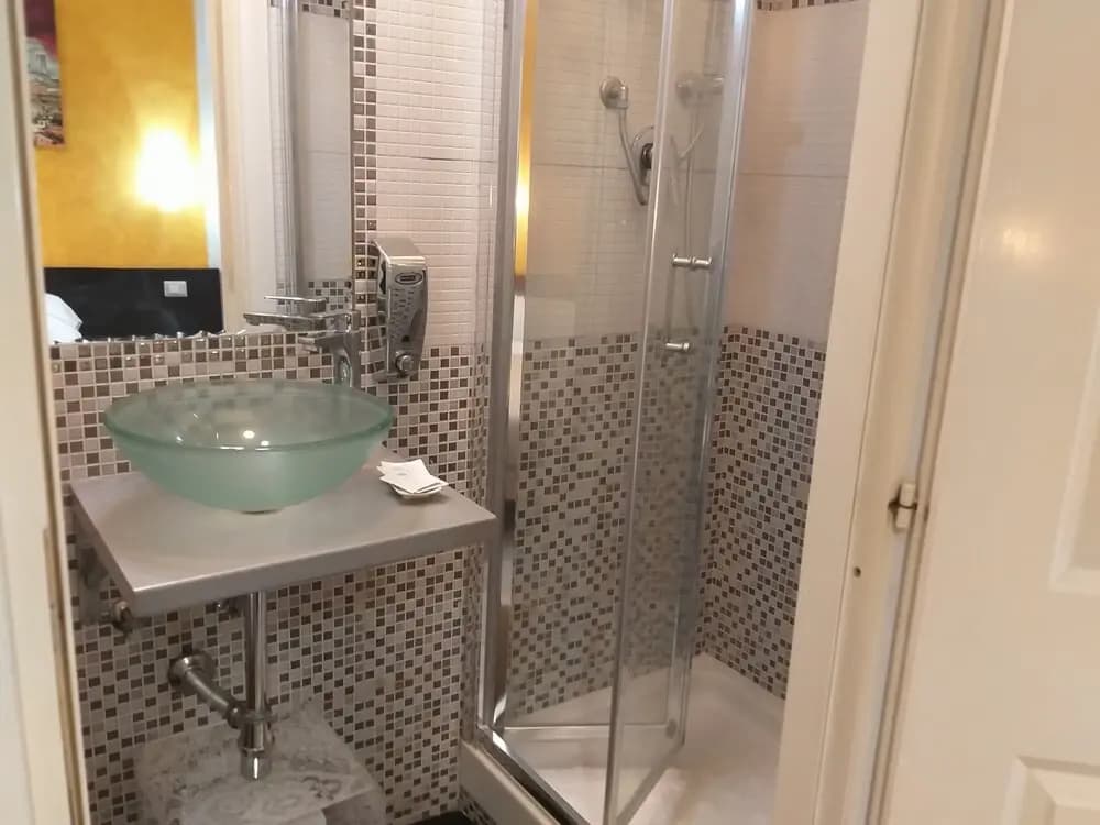 A Home in Rome - photo 10