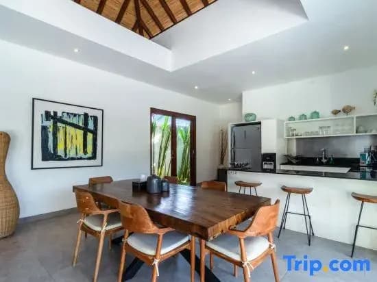 Villa Leaf Sanur by BaliSuperHost - photo 11