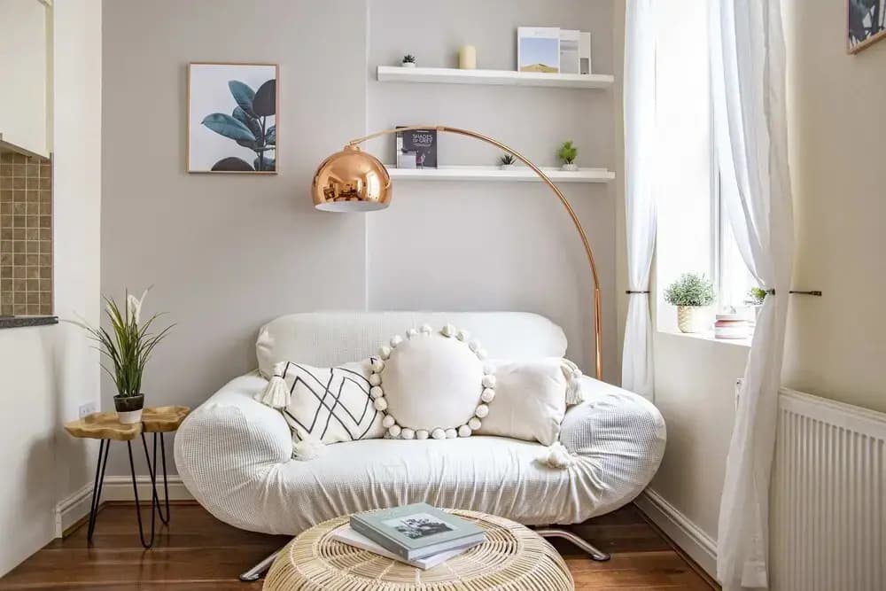 Charming Charing Cross Flat - photo 4