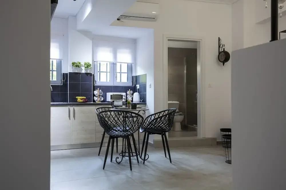 Hephaestus luxury flat Psyrri square - photo 2