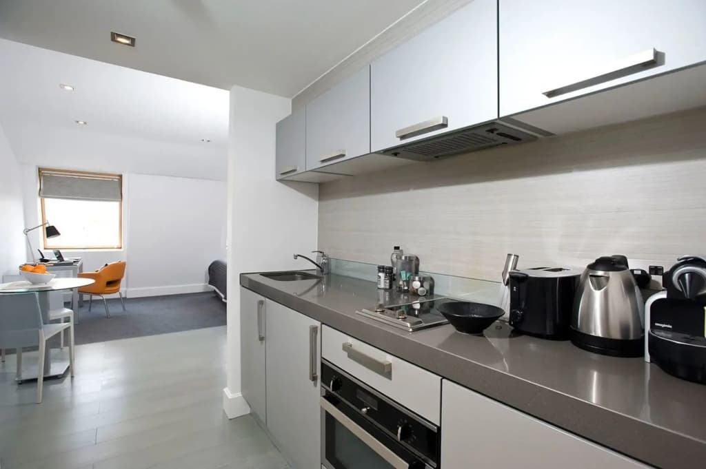 Templeton Place by Supercity Aparthotels - photo 13