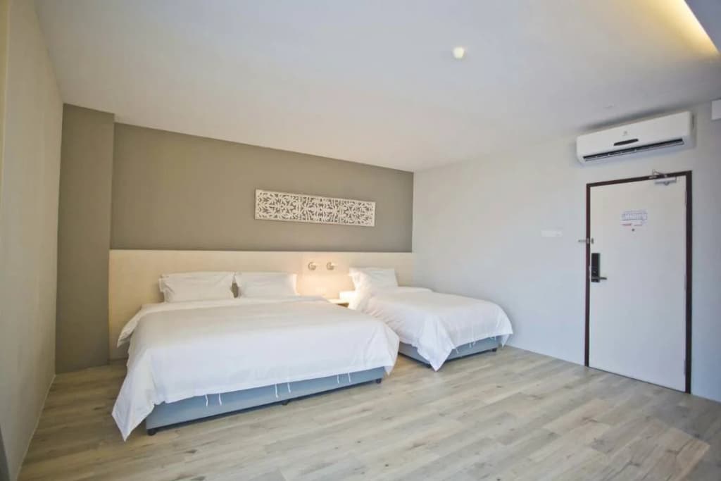M+ Boutique Hotel - photo 4