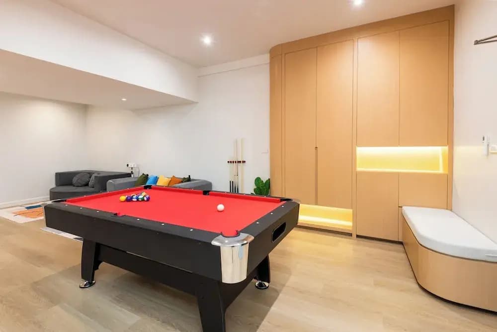Luxury 5BR Poolhouse & Theater - 2mins to BTS - photo 14