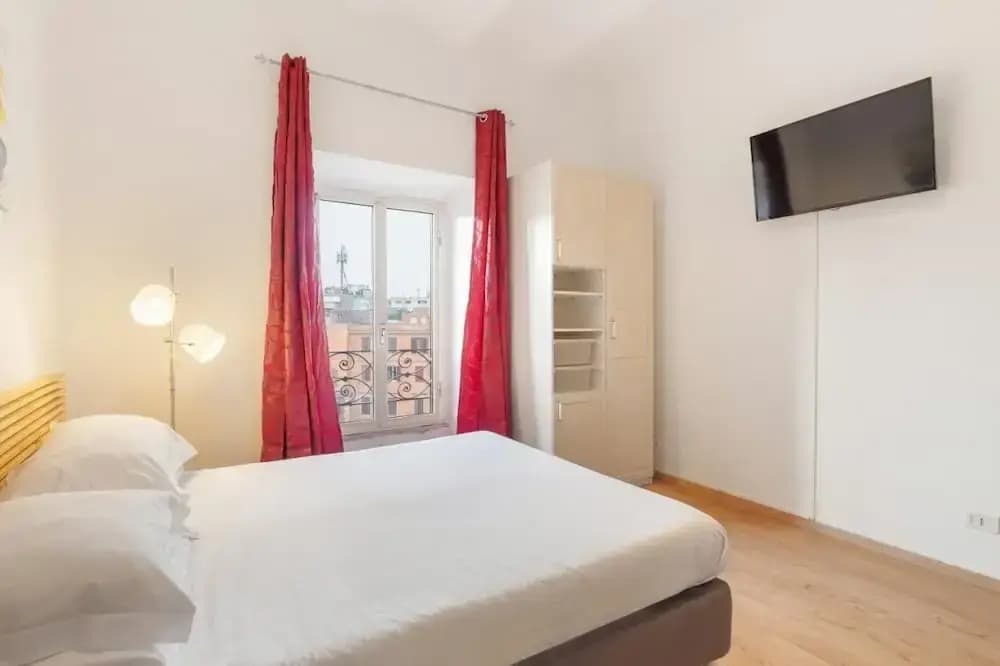 Termini Station Lightsome 3Br Apartment - photo 5