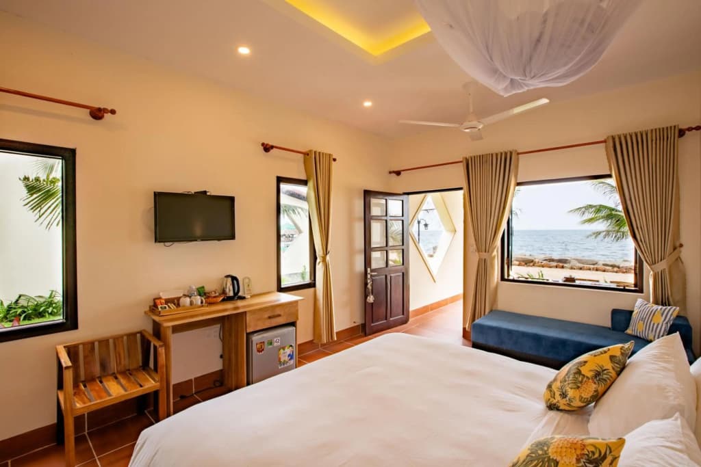Hula Hula Beachfront Phu Quoc - photo 3