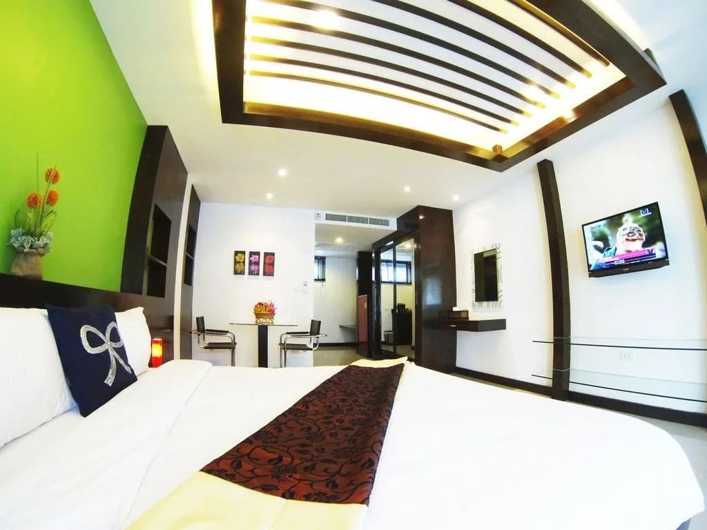 Chalong Mansion - photo 2
