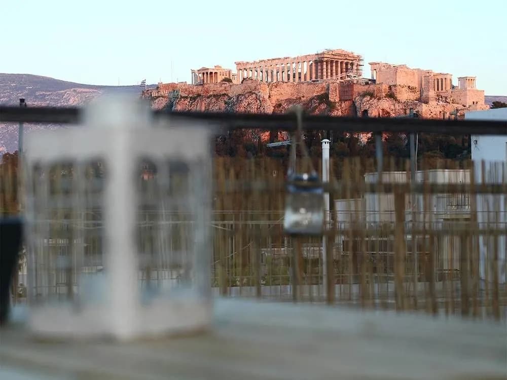 Romantic Apt with Penthouse & Acropolis View - main photo