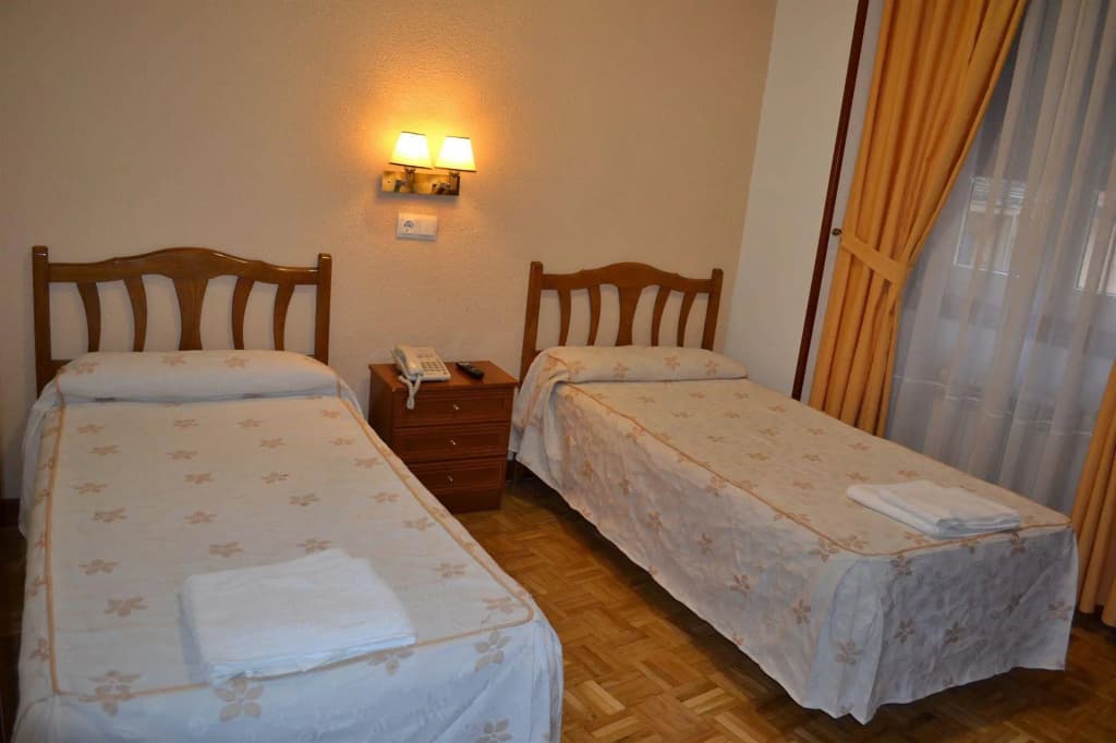 Hostal Edreira - photo 4