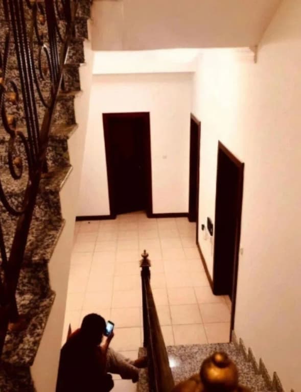 Q Hostel - photo 10