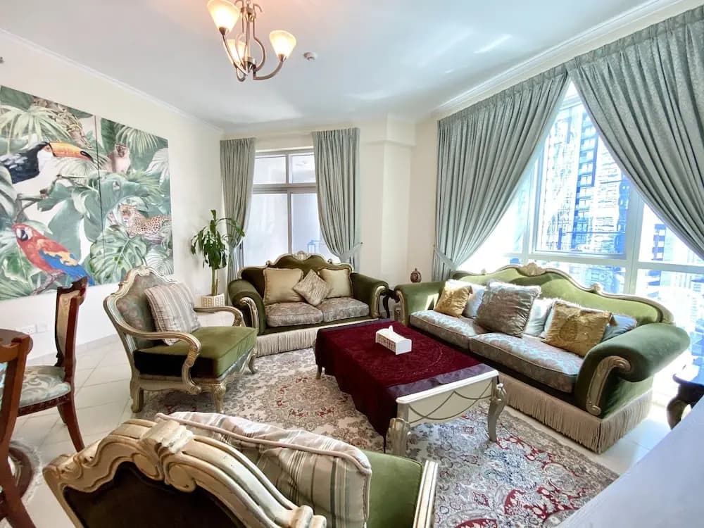 Luxury 2BR Apartment with partial Marina views - photo 5