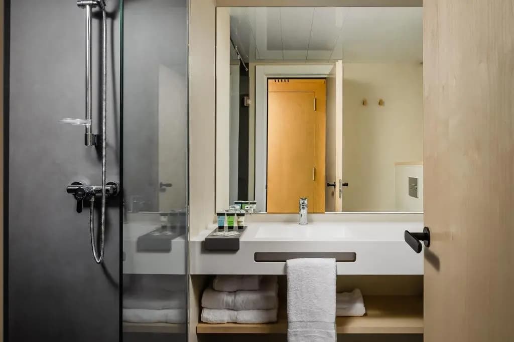 Hotel Raval House - photo 15