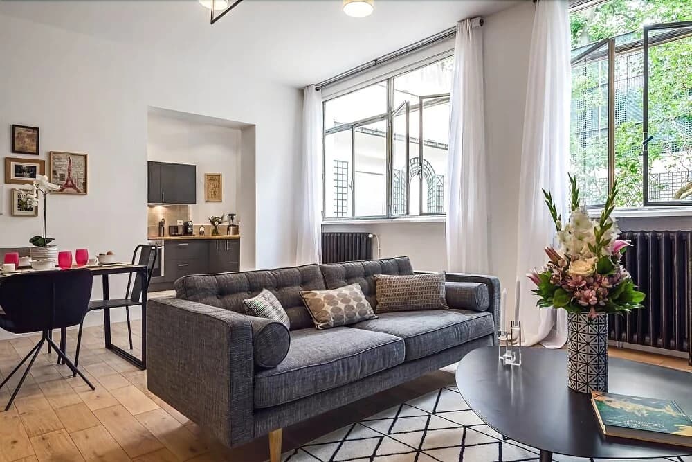 Saint Germain Bon March Chic Three Bedroom - photo 24