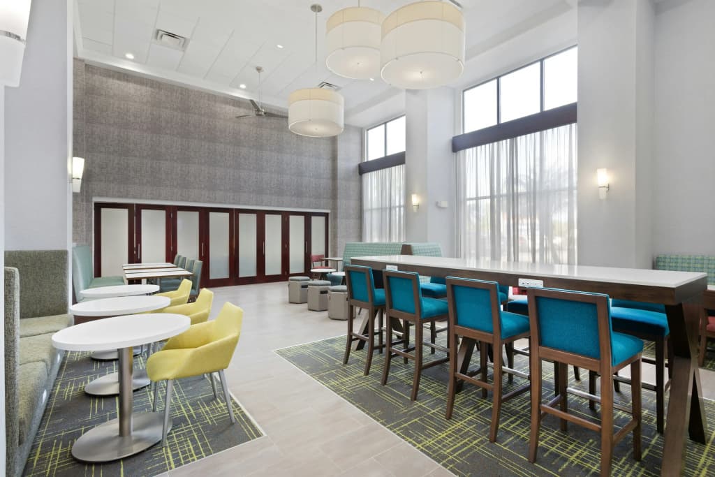 Hampton Inn & Suites Orlando Intl Dr N - photo 24