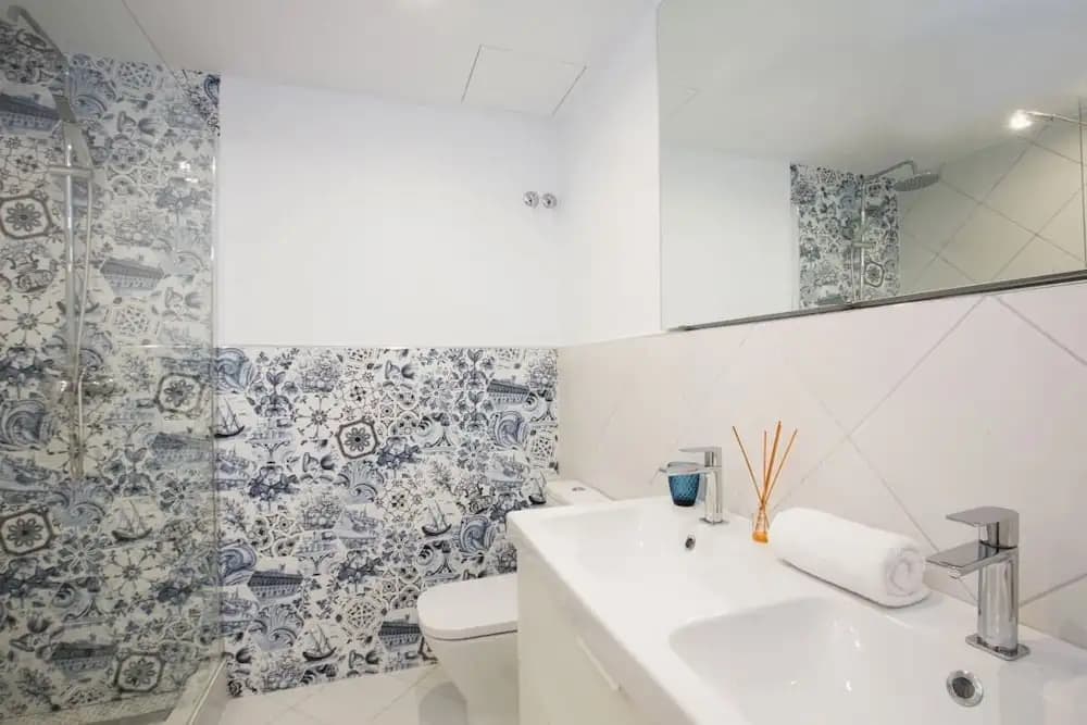 Luxurious Decor 4bdr Apt in Central, Eixample - photo 7