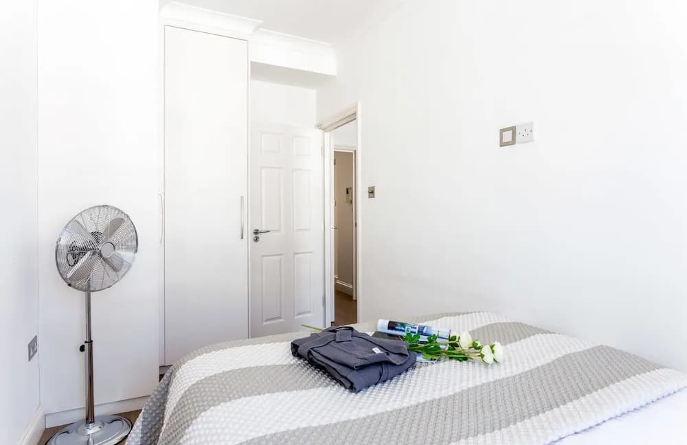 Gloucester Terrace by Lime Street - photo 5