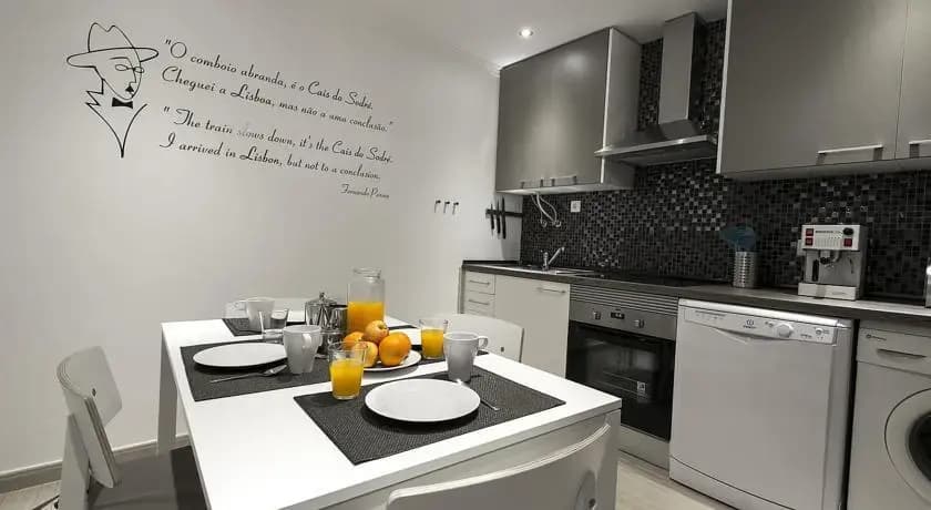 Beautiful&Charming Poet's House - photo 7