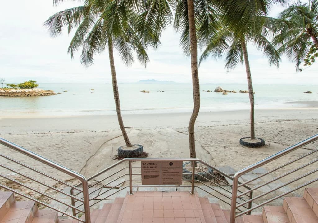 Mercure Penang Beach - photo 23