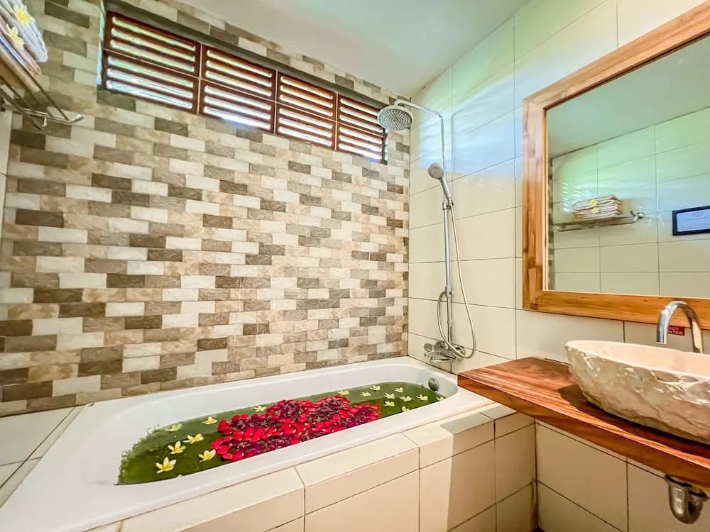 Sarin Ubud Suite - photo 35