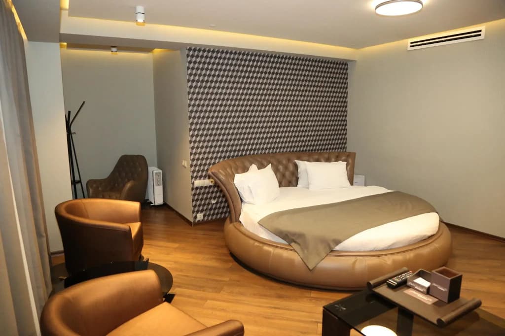 Fortune Palace Hotel - photo 3
