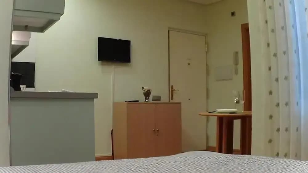 Gran Via Studio Apartments - photo 13