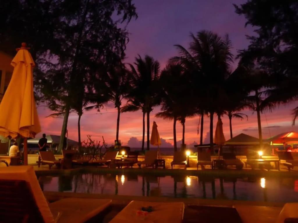 Kamala Beachfront Apartment - photo 17