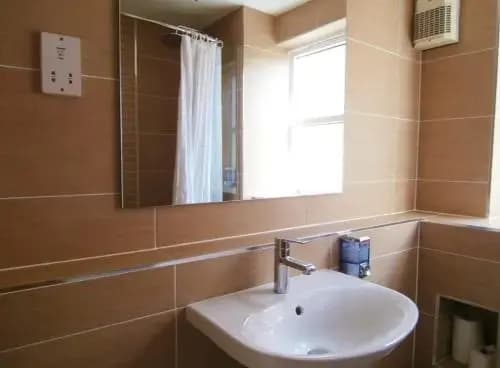 Calton Apartments - photo 9
