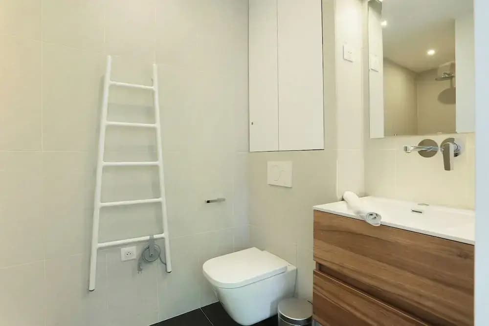 Lovely and new Apartment Center of Paris - photo 7