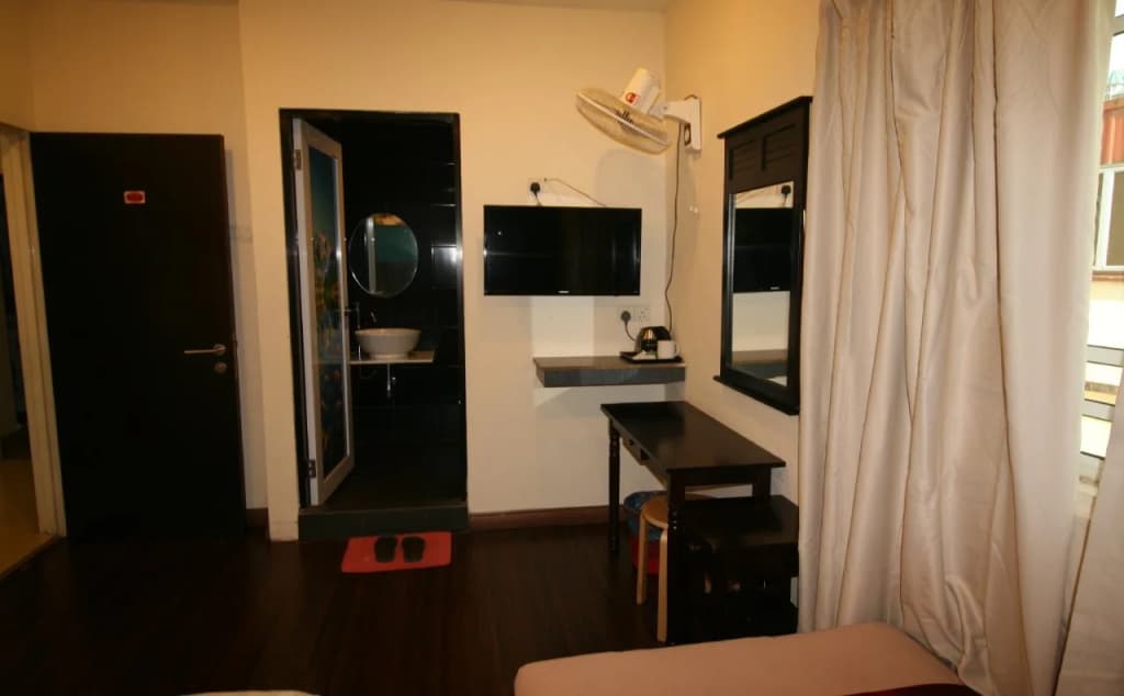 Hotel Pop Ash - photo 19