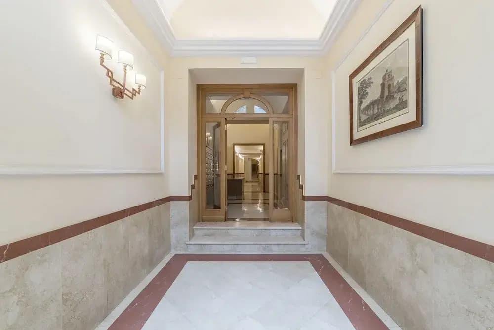 Villa Borghese Roomy Flat - photo 9