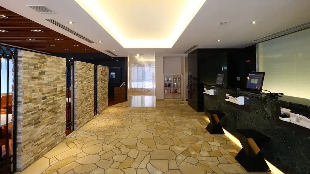 Super Hotel Namba Nipponbashi - photo 16