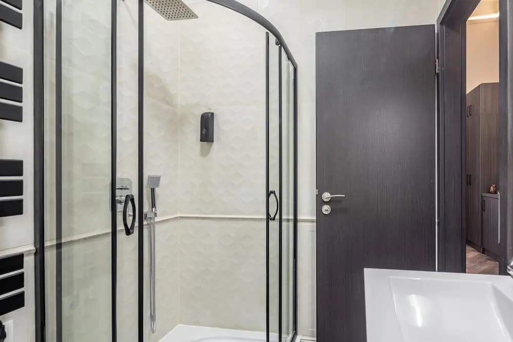 Budapest Marvelous Apartment - photo 9