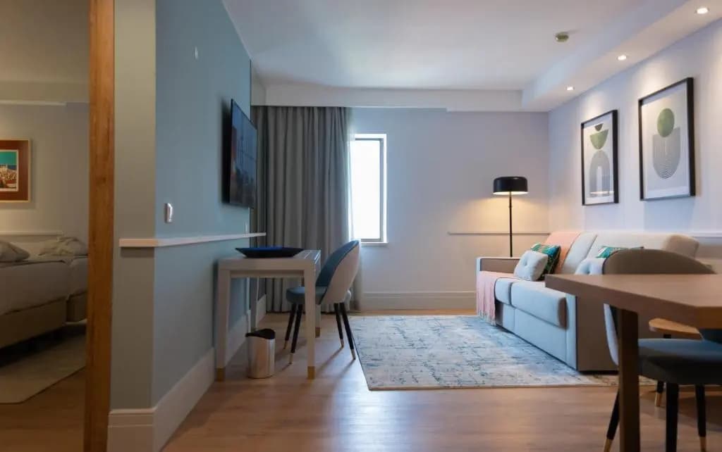 VIP Executive Suites do Marques Hotel - photo 47