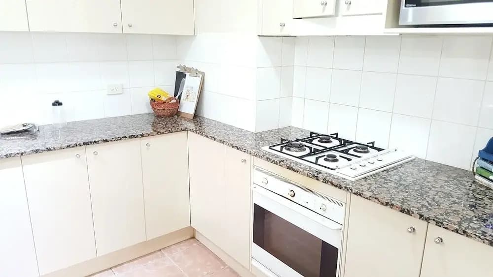 Furnished 2 Bedroom By Harbourside - main photo