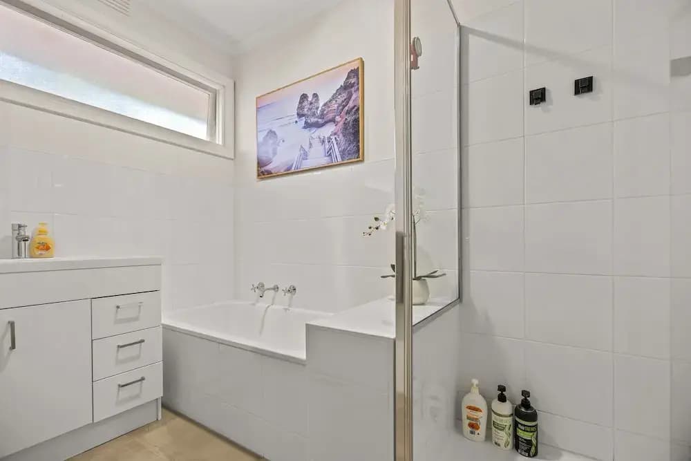 StayAU 2BRM Beach Family House Hampton - photo 7