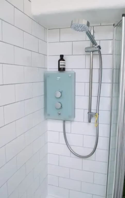 1 Bedroom Flat With Central Location - photo 11