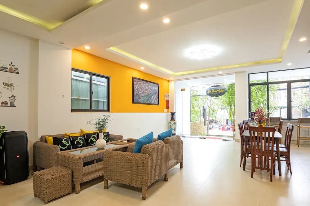 Hoianian Central Villa - photo 17